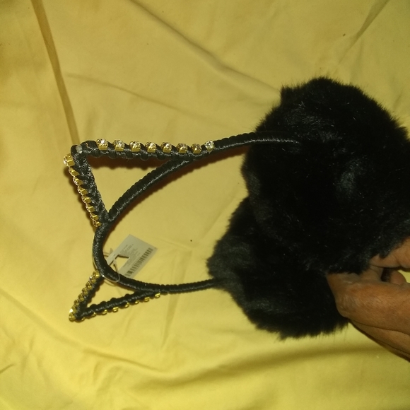 Rhinestone Cat ear EARMUFFS (Black) - Picture 3 of 5